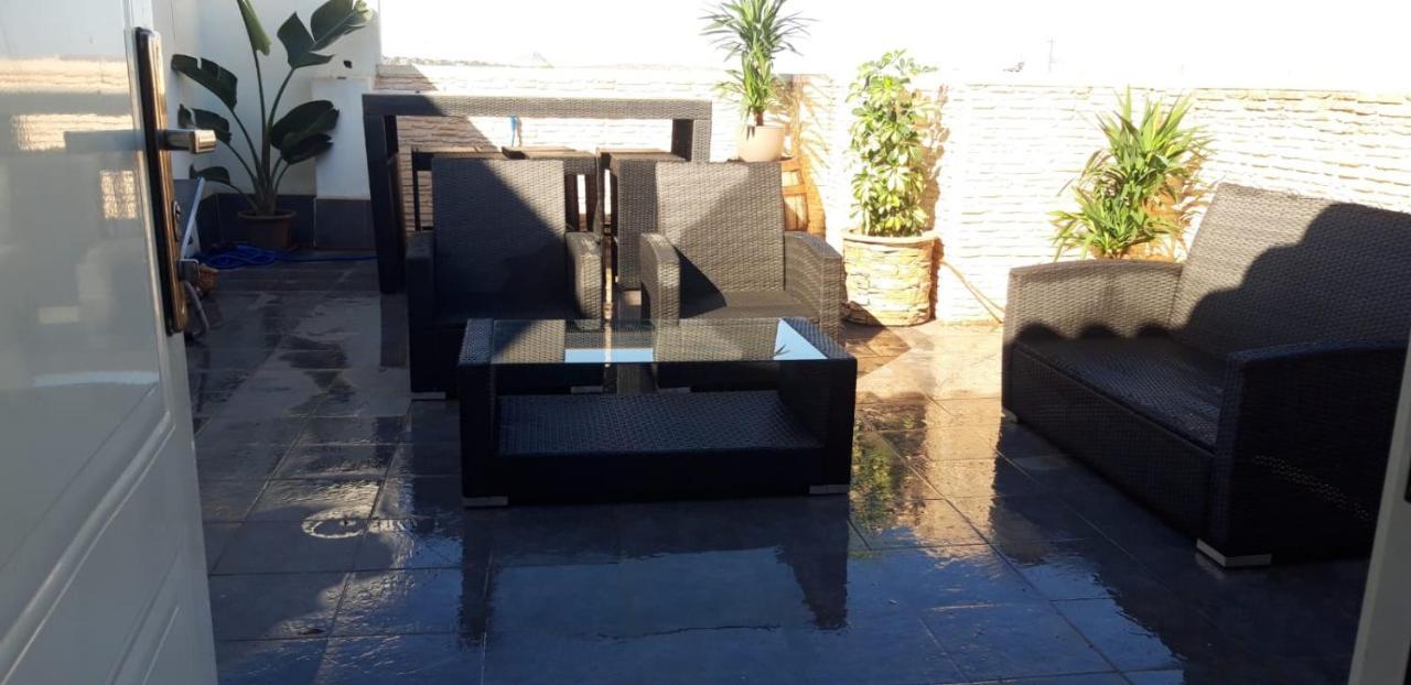 Penthouse In Elche Apartment Exterior photo